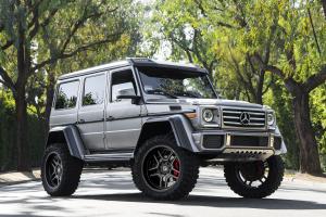 Mercedes-Benz G550 4x4&sup2; on Forgiato Wheels (Origini-T)
